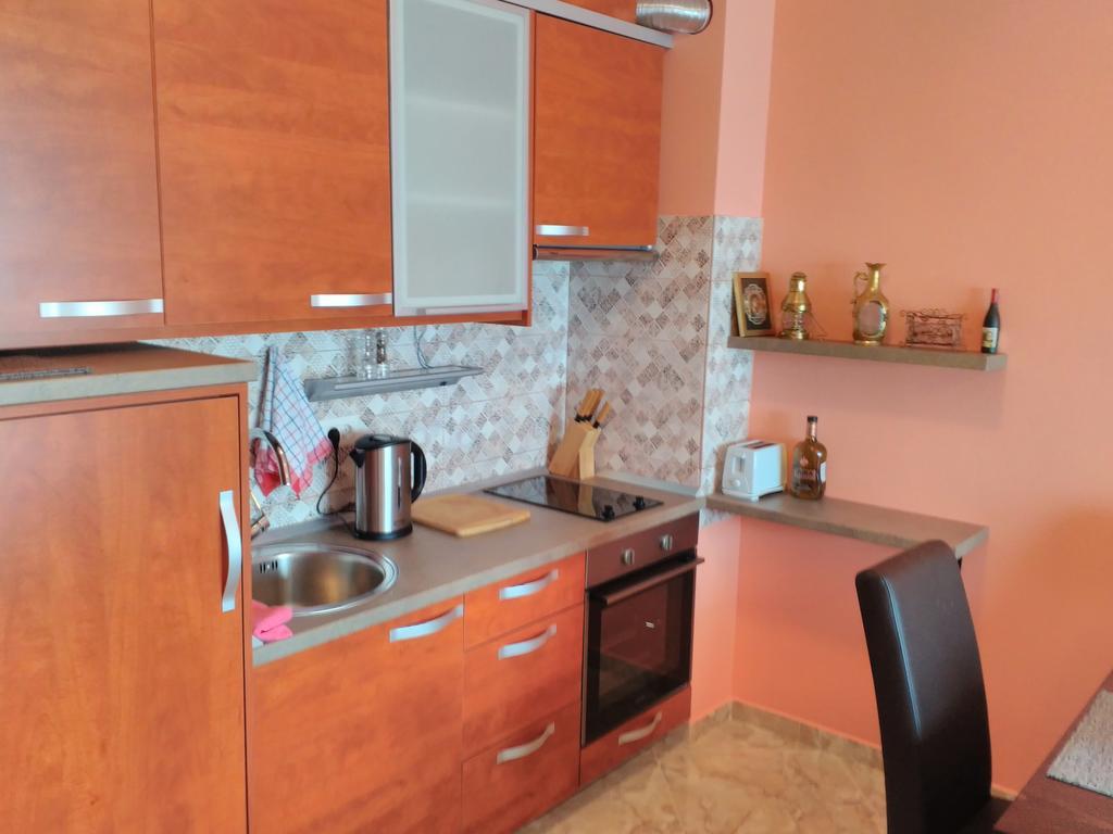 Apartment Sea Space Dobra Voda Exterior photo